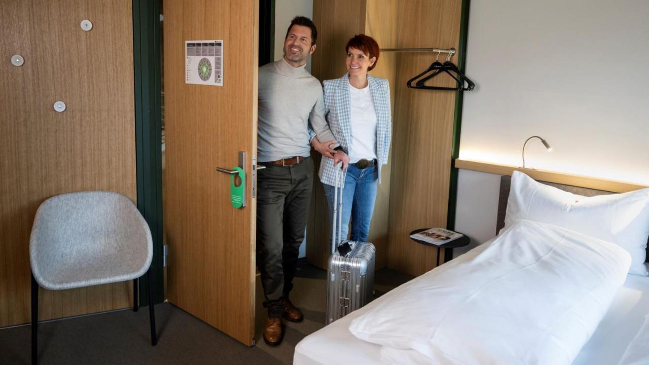 Centre Loewenberg Hotel Murten Ngoại thất bức ảnh